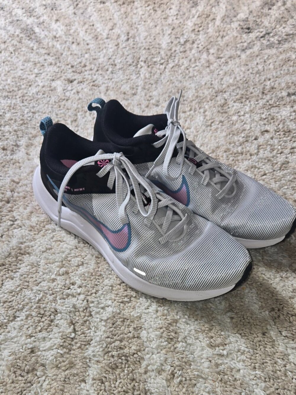 Nike Women's Downshifter 12 Running Shoe Size 9.5